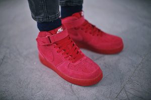 Air Force 1 Mid 07 Red October - Image 5