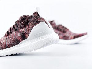 Adidas Ultra Boost Mid - Image 5