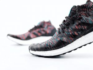 Adidas Ultra Boost Mid - Image 3
