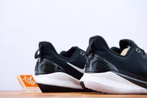 NIKE BASKET BALL SHOES 2019 KOBE MAMBA FOCUS - Image 4