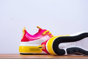 NIKE  AIR MAX DIA SE QS-500 - Image 6