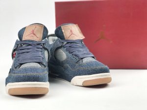 Levi's x Air Jordan 4 Retro Denim - Image 9