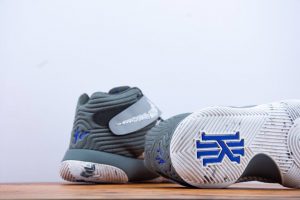 NIKE BASKET BALL SHOES DEM20785 - Image 6