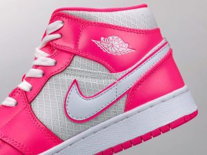 Air Jordan 1 Mid GS 'Hyper Pink' - Image 6