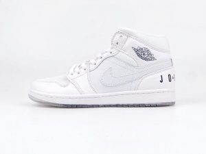Air Jordan 1 Mid Pure White - Image 2