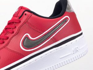 Air Force 1 07 LV8 Sport Bulls - Image 5