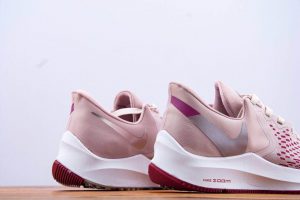 210  NIKE AIR ZOOM WINFLO 6  W6  P08722 - Image 4