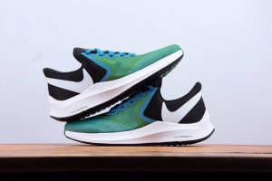 210  NIKE AIR ZOOM WINFLO 6  W6  P08722 - Image 7