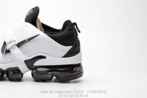 Nike Air Vapormax Flyknit 2018 - Image 7