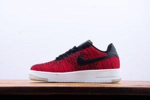 NIKE AIR FORCE 1 FLYKNIT LOW - Image 7