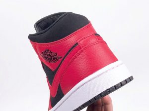 AIR JORDAN 1 Retro High 85 Varsity Red - Image 9