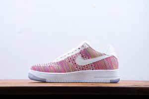 NIKE AIR FORCE 1 FLYKNIT LOW - Image 4