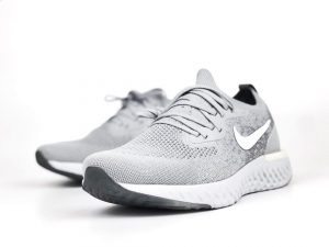 Nike Epic React Flyknit  LOGO - Image 6