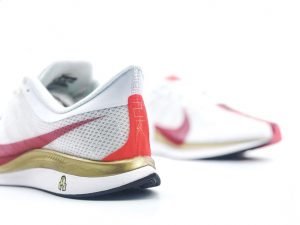 Nike  ZoomX  React - Image 9