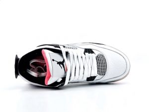 NIKE AIR JORDAN 4 - Image 10