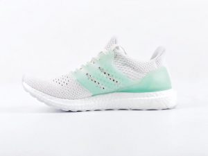Adidas Ultra Boost  UB4.0 - Image 2