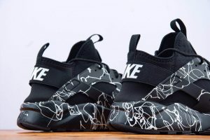 NIKE HUARACHE DEM33582 - Image 6