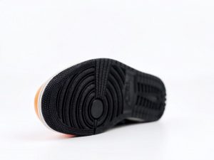 Air Jordan 1 Retro Mid GS Orange Black - Image 9