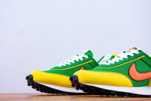 NIKE SPORTS SHOES DEM11660 - Image 9