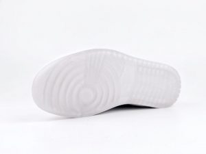 Air Jordan 1 Mid Pure White - Image 7
