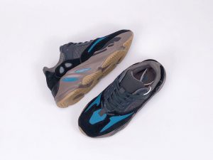 Adidas Yeezy 700 Prussian blue - Image 9