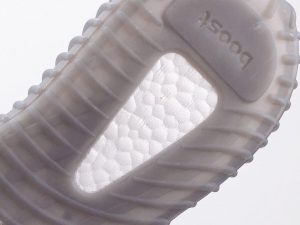 Yeezy 350 V2 Beluga 2.0 - Image 9