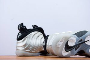 NIKE BASKET BALL SHOES DEM50236 - Image 8