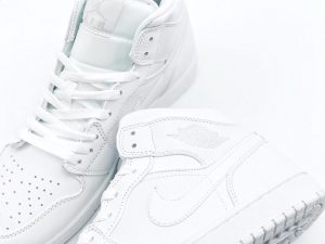 Air Jordan 1 Mid White - Image 9