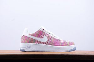 NIKE AIR FORCE 1 FLYKNIT LOW - Image 7