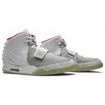 NIKE AIR YEEZY 2 PURE PLATINUM - Image 2