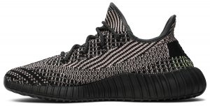 Yeezy YECHEIL 350 V2 - Image 2