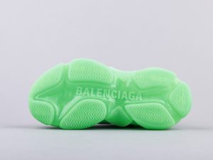 Balenciaga TRIPLE S NEON GREEN - Image 4
