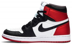 Air JORDAN 1 Retro High SATIN BLACK TOE - Image 2