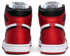Air JORDAN 1 Retro High SATIN BLACK TOE - Image 5