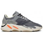 Yeezy MAGNET 700
