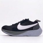 Nike Moon Racer QS