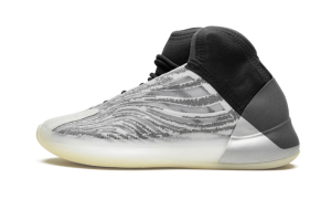 YEEZY Boost QNTM (Lifestyle)