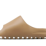 YEEZY Slide Earth