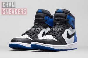 Air Jordan 1 High Fragment Design (2014) - Image 2
