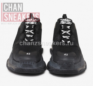 Balenciaga Triple S Clear Sole Black - Image 3