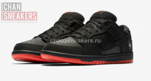 Staple Black Pigeon SB Dunk Low - Image 3