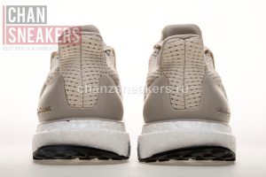 Adidas Ultra Boost Cream Chalk White - Image 4