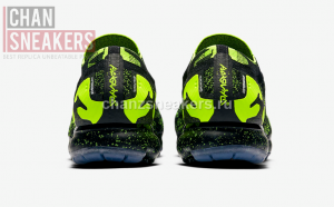 Air VaporMax Moc 2 Acronym Black - Image 4