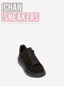 Alexander McQUEEN Oversized Sneaker Black Suede Goatskin - Image 4