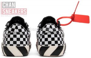 Off-White VULC Low Checkered Black White - Image 4