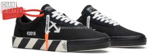Off-White Vulc Low Black - Image 4