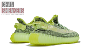 YEEZY Boost 350 V2 Yezreel - Image 4