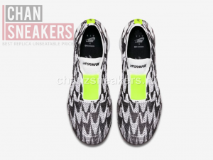 ACRONYM x Nike VaporMax Moc 2 - Image 5