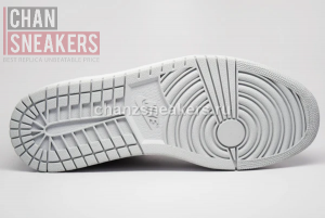 Jordan 1 Retro Silver Anniversary - Image 5