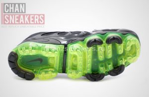 Nike Air VaporMax Plus Black Volt Sole - Image 5
